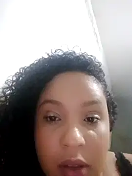 Snapshot of MorenaLopezzz chatting on July 4, 2026, 1:45 am MorenaLopezzz online show from July 4, 2026, 1:45 am