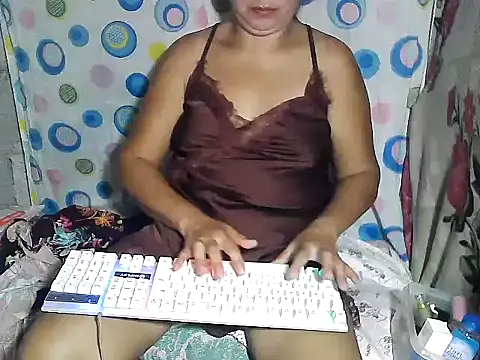 Snapshot of sweetlady06 chatting on July 14, 2026, 6:07 am sweetlady06 online show from July 14, 2026, 6:07 am