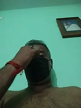 Snapshot of daddy_small_dick chatting on July 4, 2026, 12:55 pm daddy small dick online show from July 4, 2026, 12:55 pm