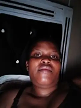 African-Queen1 online show from July 4, 2026, 9:54 pm