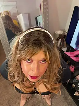 Snapshot of heathernicoled chatting on July 9, 2026, 8:51 am heathernicoled online show from July 9, 2026, 8:51 am