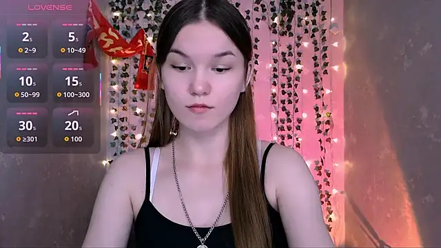 Snapshot of Amber_Rogerss chatting on July 9, 2026, 5:44 am Amber Rogerss online show from July 9, 2026, 5:44 am