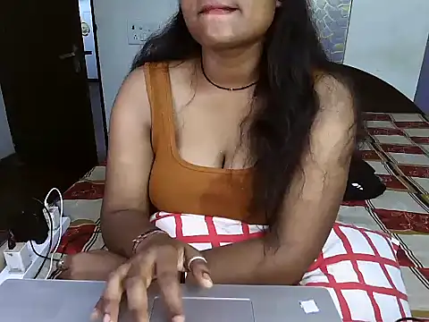 Snapshot of Ma_ya7 chatting on July 15, 2026, 2:22 pm Ma ya7 online show from July 15, 2026, 2:22 pm