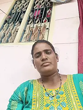 Snapshot of tamilchoclatebaby chatting on July 16, 2026, 5:13 am tamilchoclatebaby online show from July 16, 2026, 5:13 am