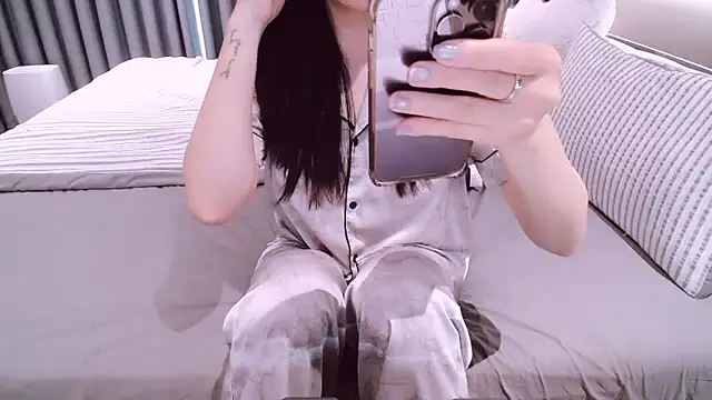 SungkyunnKwan online show from December 20, 2025, 1:23 am