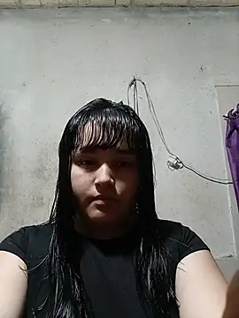 Snapshot of Luu_19 chatting on July 29, 2026, 2:04 pm Luu 19 online show from July 29, 2026, 2:04 pm