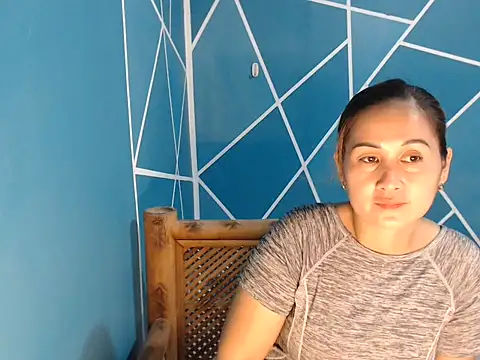 Snapshot of Chelly_hot chatting on July 13, 2026, 10:29 am Chelly hot online show from July 13, 2026, 10:29 am
