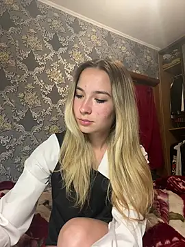 Snapshot of Stasi_lu chatting on July 13, 2026, 10:01 pm Stasi lu online show from July 13, 2026, 10:01 pm