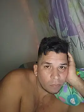 Snapshot of tomalo_12 chatting on July 14, 2026, 1:30 am tomalo 12 online show from July 14, 2026, 1:30 am