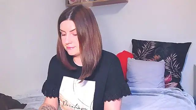 alisenties online show from March 11, 2025, 4:18 pm