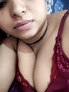 Snapshot of hoti_Komal chatting on July 14, 2026, 2:05 am hoti Komal online show from July 14, 2026, 2:05 am