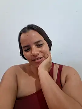 Snapshot of Yuli6x9 chatting on July 16, 2026, 2:56 pm Yuli6x9 online show from July 16, 2026, 2:56 pm