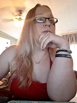 Snapshot of XxMs_StarzxX chatting on January 30, 2025, 4:13 pm XxMs StarzxX online show from January 30, 2025, 4:13 pm