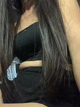 Snapshot of Nhi_Nhi9x chatting on July 24, 2026, 4:27 pm Nhi Nhi9x online show from July 24, 2026, 4:27 pm