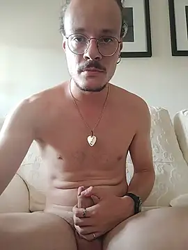 Snapshot of JoeKenton chatting on July 21, 2026, 11:23 am JoeKenton online show from July 21, 2026, 11:23 am