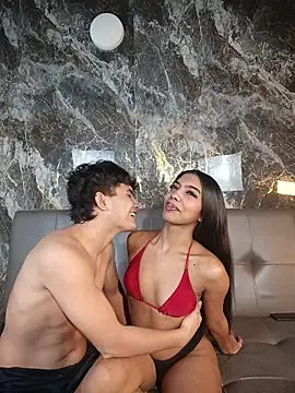 Snapshot of sunset_desire chatting on August 4, 2026, 7:27 pm sunset desire online show from August 4, 2026, 7:27 pm