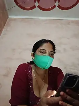 Snapshot of Priyanka_hot88 chatting on July 24, 2026, 5:00 pm Priyanka hot88 online show from July 24, 2026, 5:00 pm