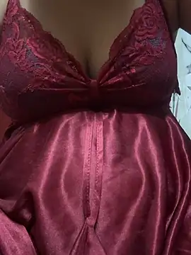Snapshot of lusty_bhabh chatting on July 25, 2026, 5:10 pm lusty bhabh online show from July 25, 2026, 5:10 pm