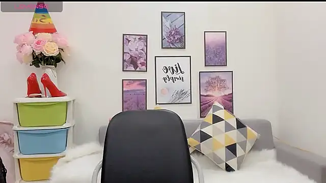 Katy Bae online show from January 17, 2025, 10:00 am