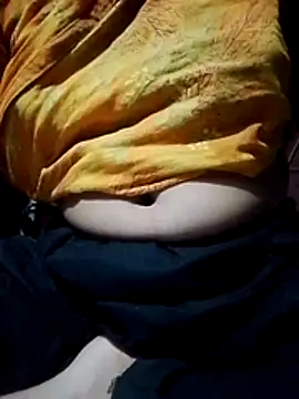 Snapshot of Bangla_girl chatting on July 25, 2026, 5:43 pm Bangla girl online show from July 25, 2026, 5:43 pm