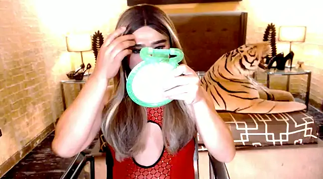 Snapshot of BigCumHuntersxx chatting on January 8, 2025, 6:31 pm BigCumHuntersxx online show from January 8, 2025, 6:31 pm