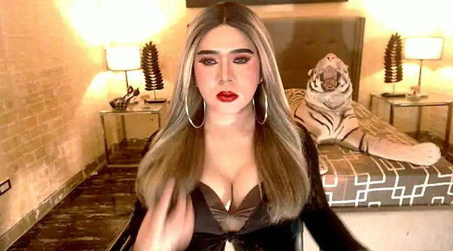 Snapshot of BigCumHuntersxx chatting on January 27, 2025, 3:50 pm BigCumHuntersxx online show from January 27, 2025, 3:50 pm