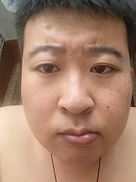 Snapshot of Qiqimowang chatting on July 24, 2026, 3:26 am Qiqimowang online show from July 24, 2026, 3:26 am