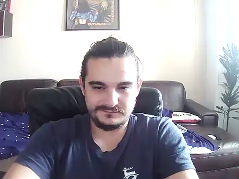 Snapshot of johnnybravovici chatting on July 23, 2026, 10:02 am johnnybravovici online show from July 23, 2026, 10:02 am