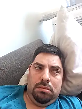 Snapshot of robredoj chatting on November 30, 2025, 2:10 pm robredoj online show from November 30, 2025, 2:10 pm