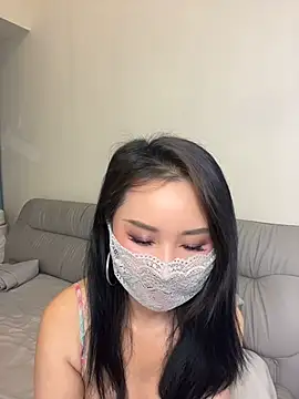 Snapshot of zhien_123 chatting on July 24, 2026, 10:52 pm zhien 123 online show from July 24, 2026, 10:52 pm