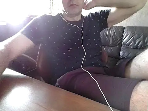 Snapshot of trebor600 chatting on January 9, 2026, 7:44 am trebor600 online show from January 9, 2026, 7:44 am