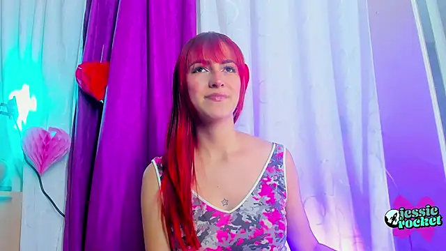 jessierocketx online show from February 25, 2026, 6:50 pm