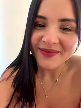 Snapshot of IvyValentine chatting on October 16, 2025, 6:09 pm IvyValentine online show from October 16, 2025, 6:09 pm