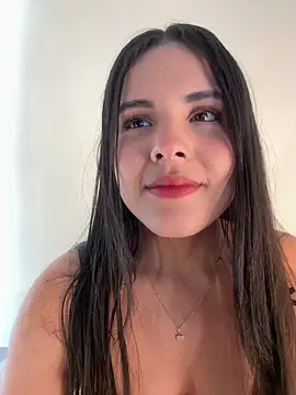 Snapshot of IvyValentine chatting on October 23, 2025, 7:01 pm IvyValentine online show from October 23, 2025, 7:01 pm