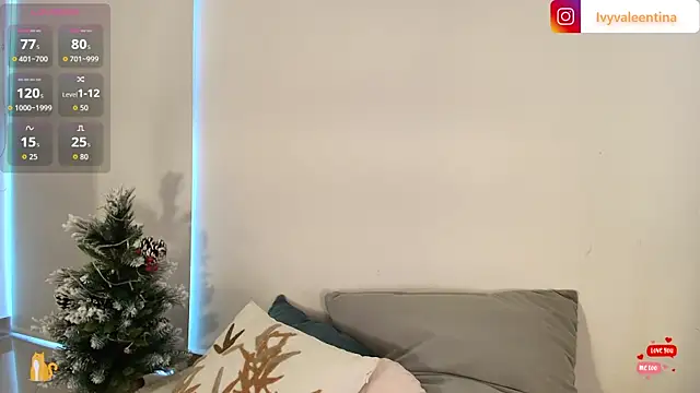 Snapshot of IvyValentine chatting on December 2, 2025, 6:58 pm IvyValentine online show from December 2, 2025, 6:58 pm