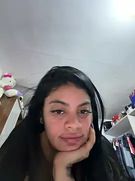 sophi2101 online show from July 25, 2026, 5:43 pm