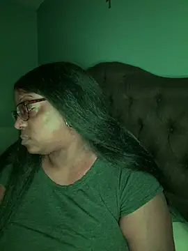 Goddessjulhmaple online show from July 27, 2026, 9:05 am