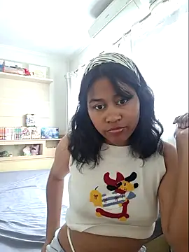 Snapshot of Charliexxxxx chatting on July 31, 2026, 7:41 am Charliexxxxx online show from July 31, 2026, 7:41 am