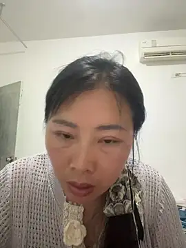 linlin-717 online show from July 30, 2026, 11:53 am