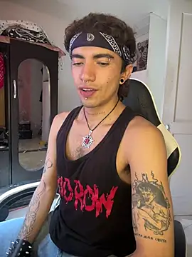 darkodarkoo online show from August 1, 2026, 7:24 pm