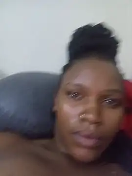 Bubbledbutt online show from July 30, 2026, 12:59 pm