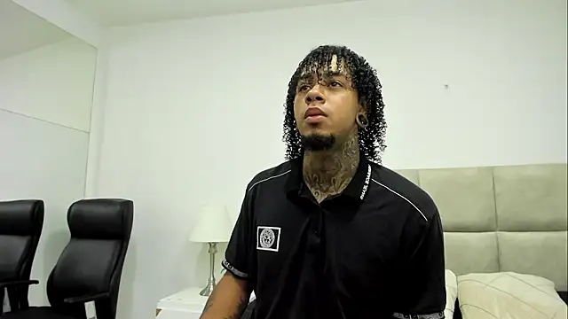 DrakeScott  online show from August 1, 2026, 12:15 pm