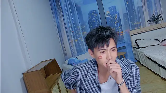 xiaoyang-FF online show from July 28, 2026, 6:20 pm