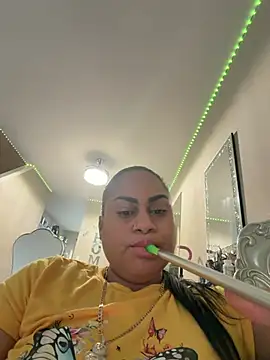 Snapshot of nickaury25 chatting on August 1, 2026, 8:52 pm nickaury25 online show from August 1, 2026, 8:52 pm