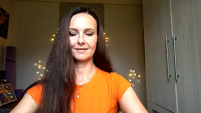 VictoriaBennettt online show from August 2, 2026, 6:12 am