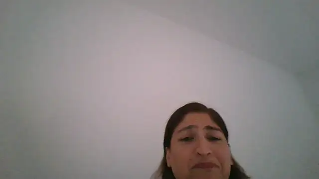 Snapshot of Spicy-Kareena chatting on August 8, 2026, 6:43 pm Spicy-Kareena online show from August 8, 2026, 6:43 pm