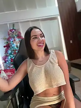 Snapshot of HannaBeckett chatting on December 8, 2024, 3:24 pm HannaBeckett online show from December 8, 2024, 3:24 pm