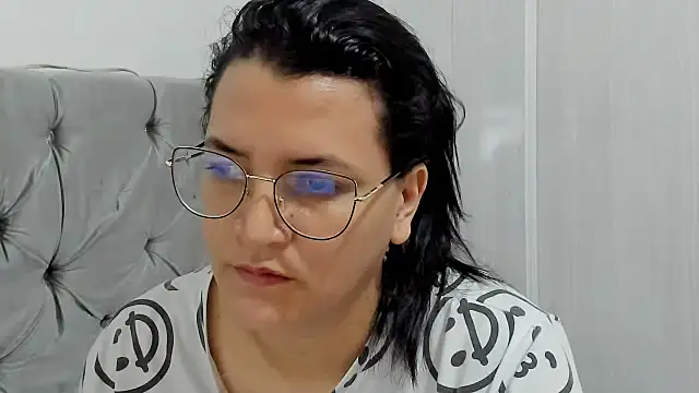 MARILYN GARCIA online show from January 27, 2025, 3:39 pm