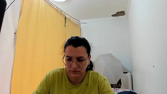 Snapshot of MARILYN_GARCIA chatting on May 31, 2026, 3:41 pm MARILYN GARCIA online show from May 31, 2026, 3:41 pm