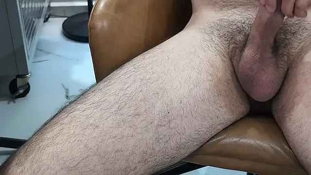 sweetgmx online show from October 23, 2025, 7:01 pm